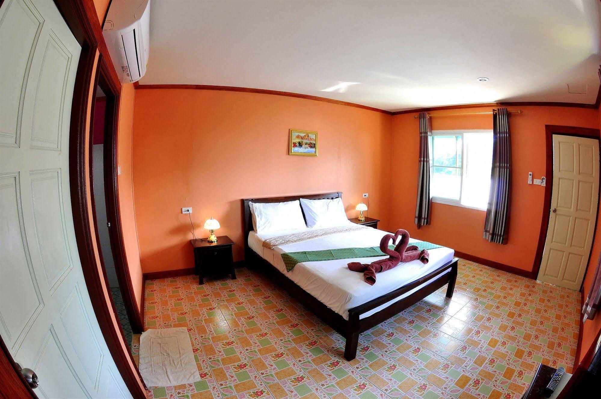 Phi Phi Sand Sea House Kültér fotó